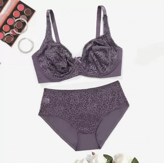 Комплект нижнего белья женский