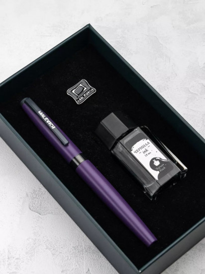 Ручка перьевая с черной тушью