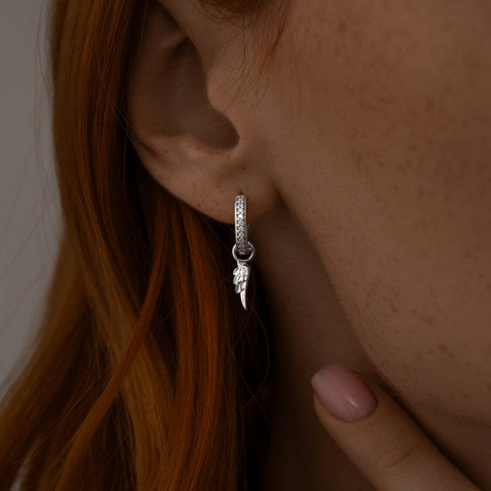 Серьги из серебра с фианитами