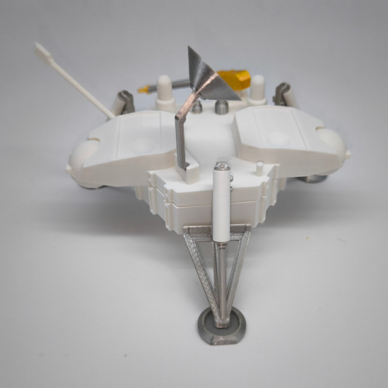 Сборная модель космического аппарата «Viking-1»