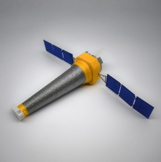 Сборная модель космического телескопа «Chandra X-Ray Observatory»