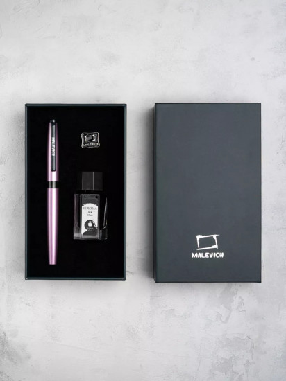 Ручка перьевая с черной тушью