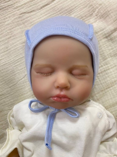 Чепчик для новорожденных