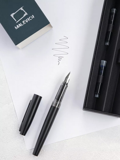 Ручка перьевая с конвертером и картриджами