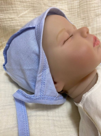 Чепчик для новорожденных