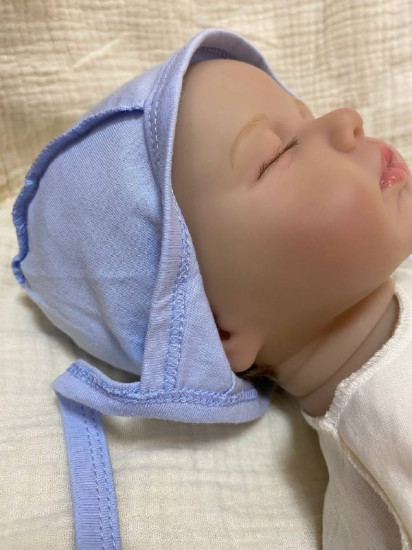 Чепчик для новорожденных