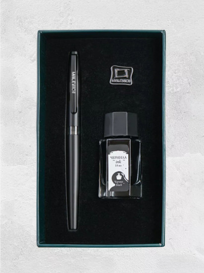 Ручка перьевая с черной тушью