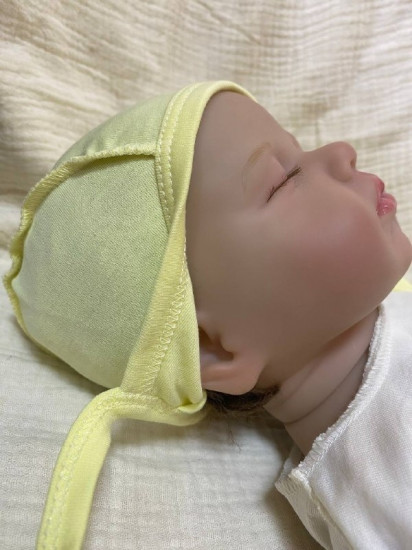 Чепчик для новорожденных