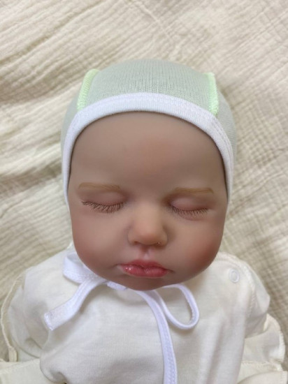 Чепчик для новорожденных