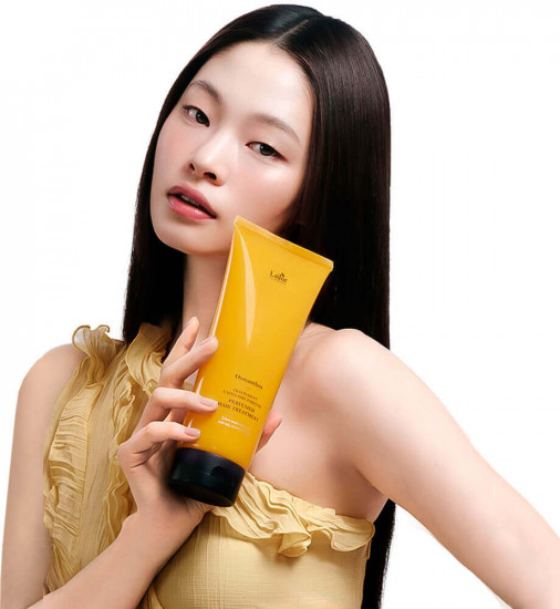 Парфюмированная маска для волос с кератином «Perfumed Hair Treatment Hinoki»