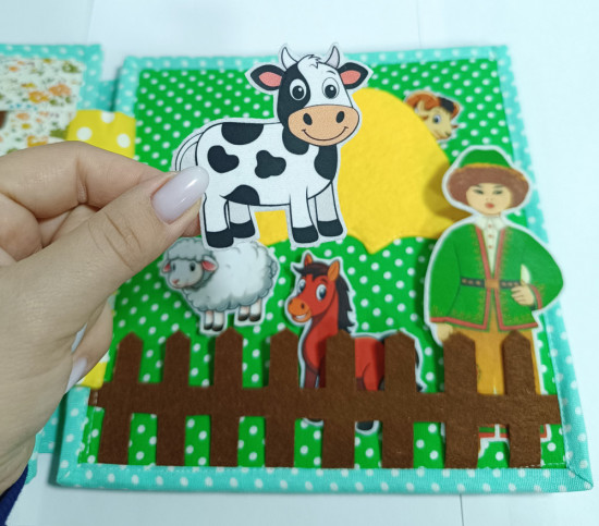 Книга из фетра «Юрта»