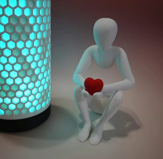 Статуэтка «Фигура с двумя сердцами»