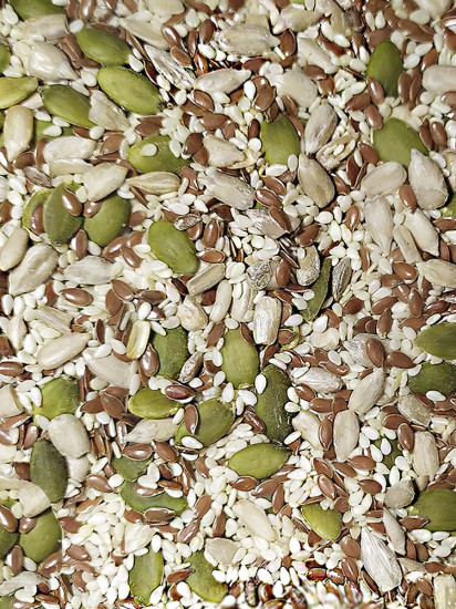 Смесь салатная с кунжутом