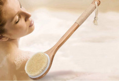 Щетка деревянная с натуральной щетиной - Фото 2