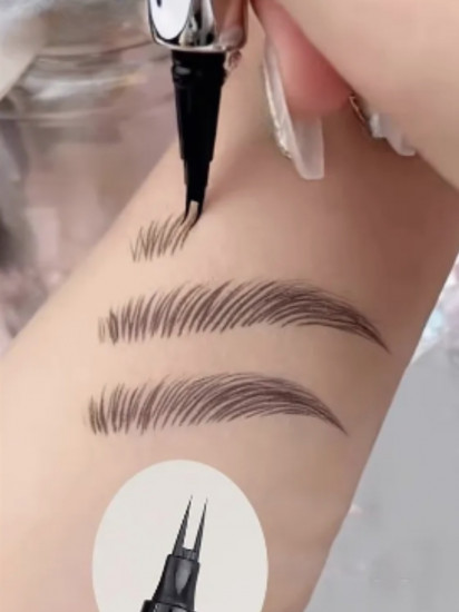 Карандаш-лайнер для бровей, оттенок 02