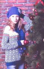 Шапки, шарфы, митенки. Вяжем крючком и спицами - Фото 15