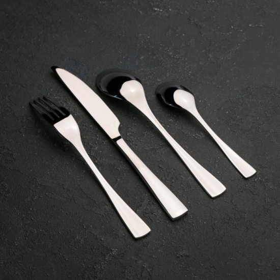 Набор столовых приборов