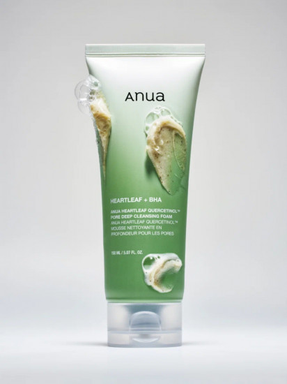 Пенка-скраб для очищения пор с кверцетинолом «Heartleaf Quercetinol Pore Deep Cleansing Foam»