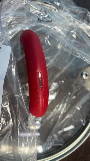 Кастрюля с крышкой