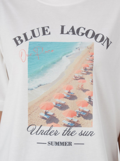 Футболка женская