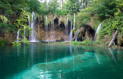 Календарь квартальный на 2026 год «Бирюзовый водопад» - Фото 1