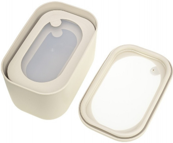 Ёмкость для продуктов герметичная с клапаном