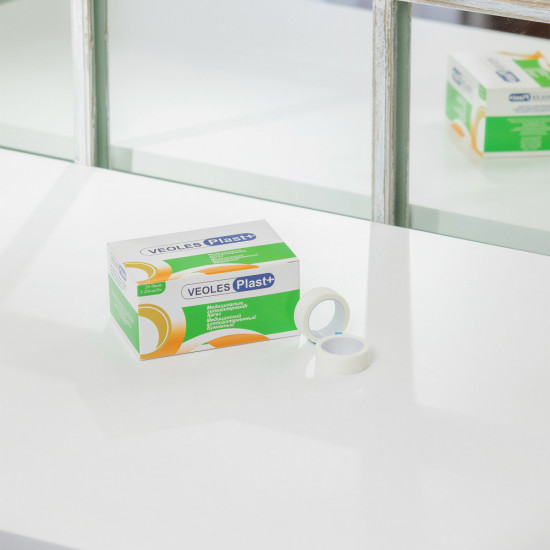 Пластырь в рулоне медицинский на бумажной основе