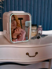 Мини-холодильник автомобильный для лекарств и косметики TT-6L02 - Фото 2