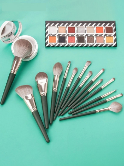 Набор кистей для макияжа