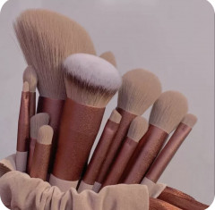 Набор кистей для макияжа - Фото 1
