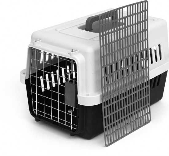 Переноска для животных с металлической дверцей