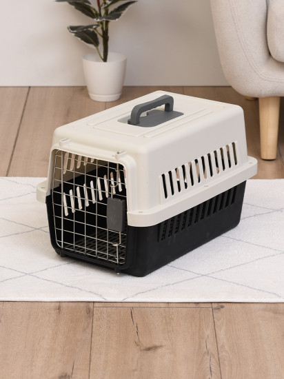 Переноска для животных с металлической дверцей