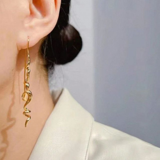 Изящные длинные серьги