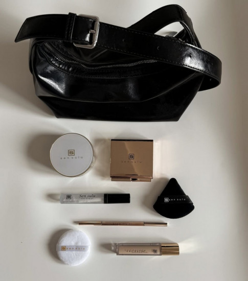 Минеральная рассыпчатая пудра с матирующим эффектом, оттенок V1