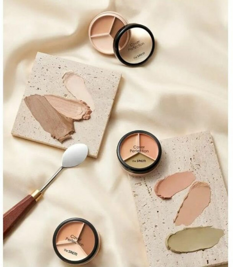 Палетка кремовых консилеров-корректоров «Cover Perfection Triple Pot», оттенок 08 Middle Biege