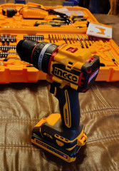 Набор аккумуляторного шуруповерта и ручного инструмента - Фото 3