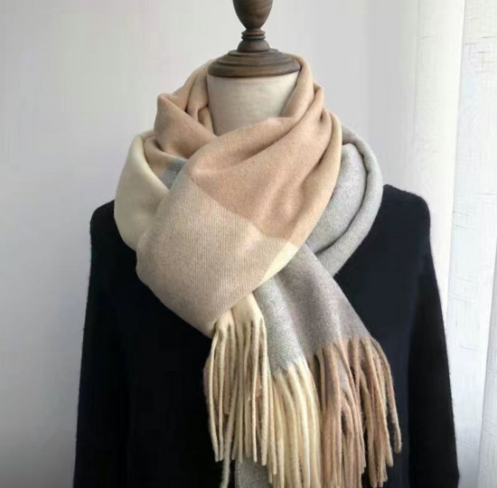 Шарф женский