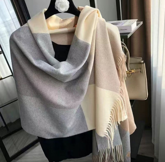 Шарф женский