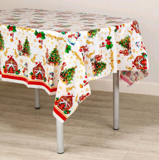Скатерть одноразовая на стол «Снеговик»