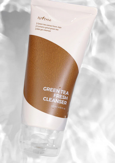 Очищающий гель для умывания с зелёным чаем «Green Tea Fresh Cleanser»