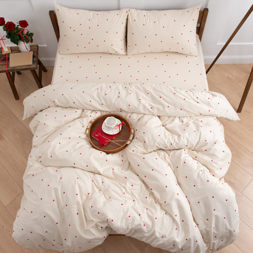 Комплект постельного белья «Сердечки»