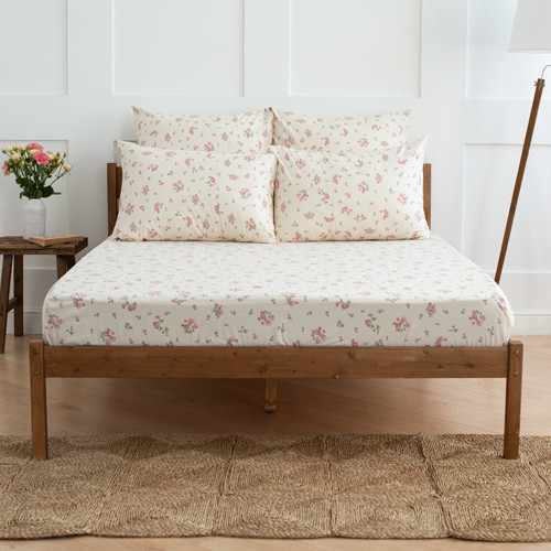 Простыня на резинке «Мильфлёр»