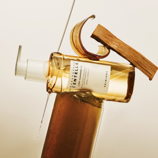 Успокаивающее гидрофильное масло с центеллой «Light Cleansing Oil»