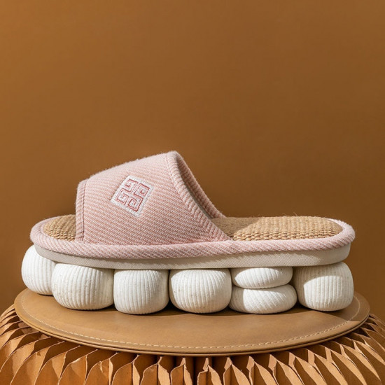 Тапочки женские