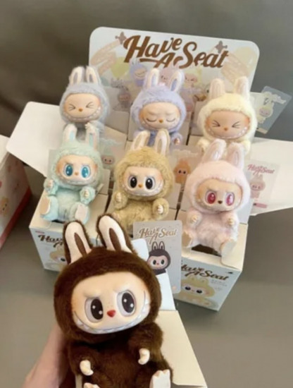 Игрушка-подвеска сюрприз «Labubu»