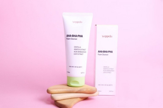 Пенка для умывания с AHA+BHA+PHA кислотами