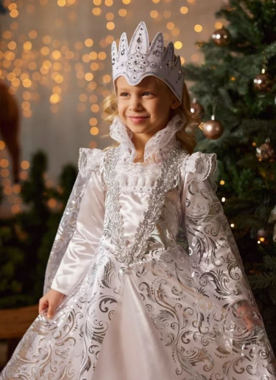 Карнавальный костюм «Снежная королева»