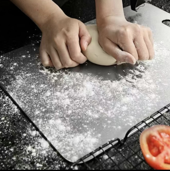 Разделочная доска из медицинской стали