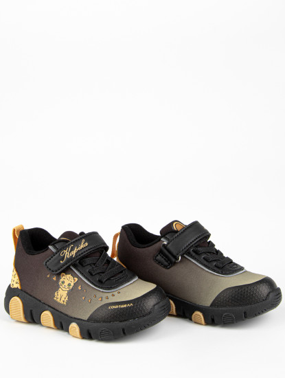 Кроссовки для девочек