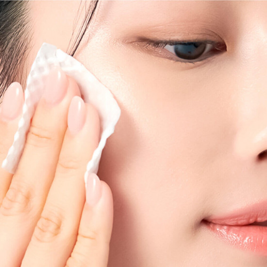 Мицеллярная вода с ниацинамидом «Skin Boost Niacinamide Micellar Cleansing Water»